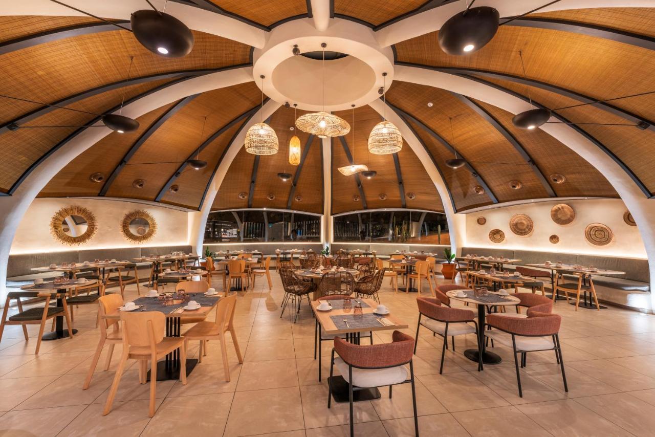 Barcelo Tenerife Golf Del Sur Esterno foto The interior of the restaurant